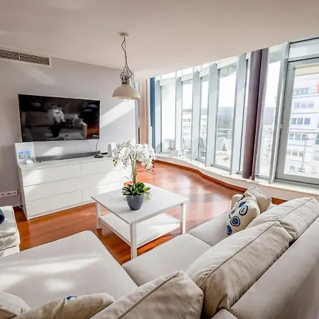 Your Holidays Promenada Gwiazd 28 *