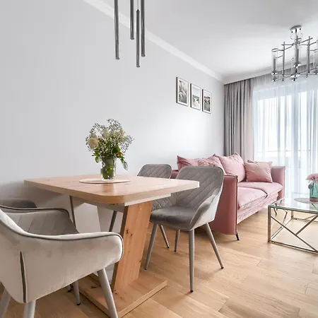 Апартаменты Your Holidays Promenada Gwiazd 28