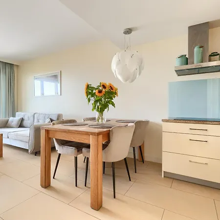 Your Holidays Promenada Gwiazd 28 Апартаменты