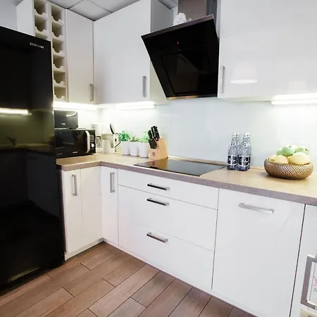 Your Holidays Promenada Gwiazd 28 *